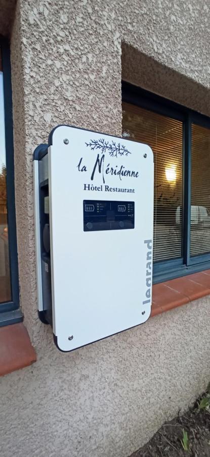 Hotel Restaurant Logis La Meridienne Anglards-de-Saint-Flour Kültér fotó