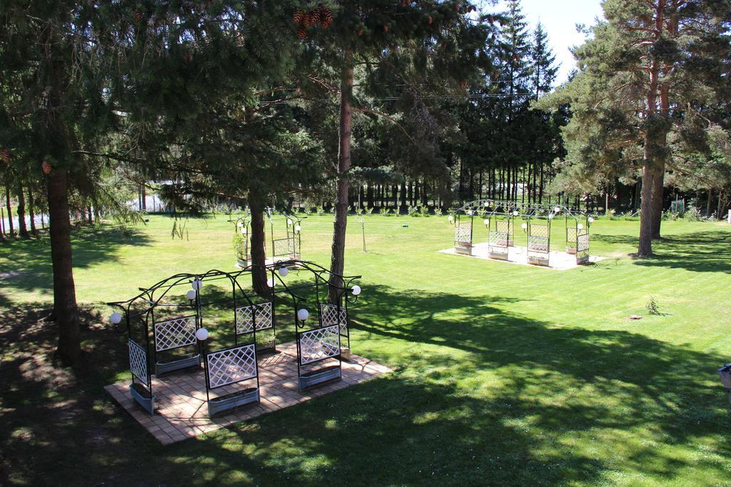 Hotel Restaurant Logis La Meridienne Anglards-de-Saint-Flour Szoba fotó