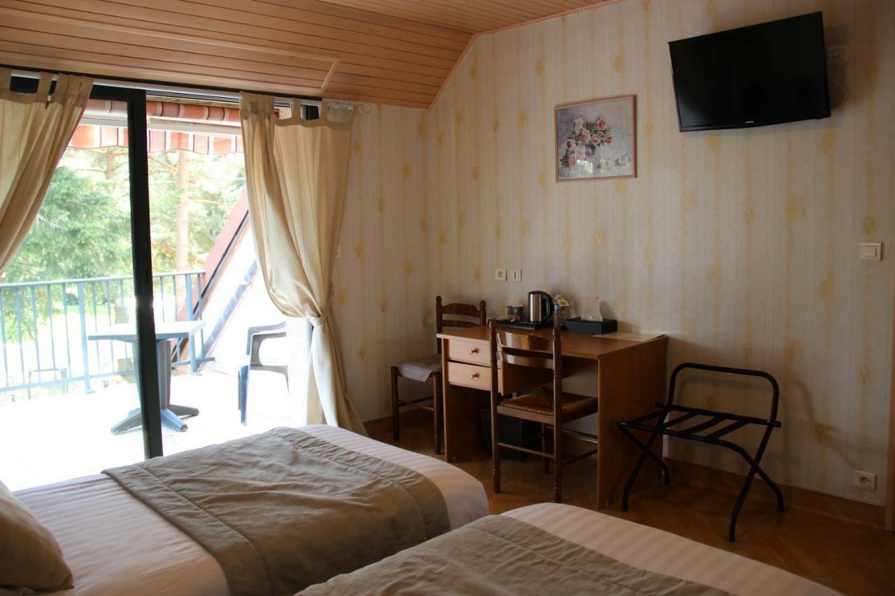 Hotel Restaurant Logis La Meridienne Anglards-de-Saint-Flour Kültér fotó