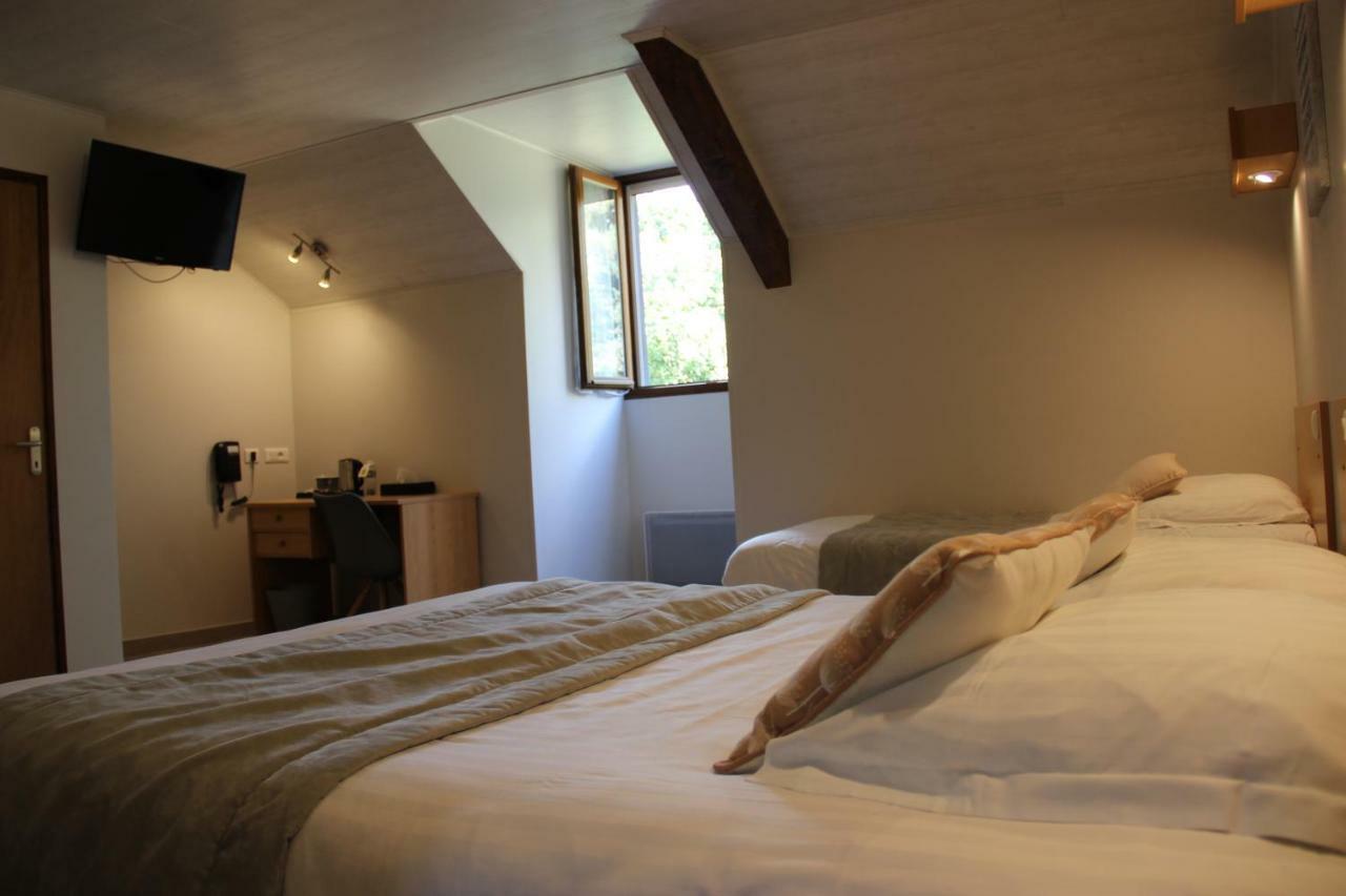 Hotel Restaurant Logis La Meridienne Anglards-de-Saint-Flour Kültér fotó